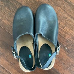 Lotta from Stockholm black platform clogs